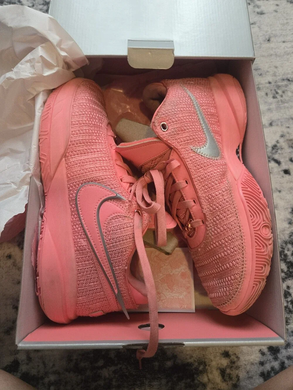 Nike Pink Knit Men's Sneakers